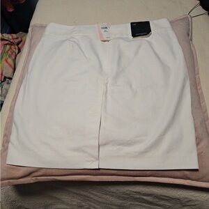 Banana Republic White Pencil Skirt
